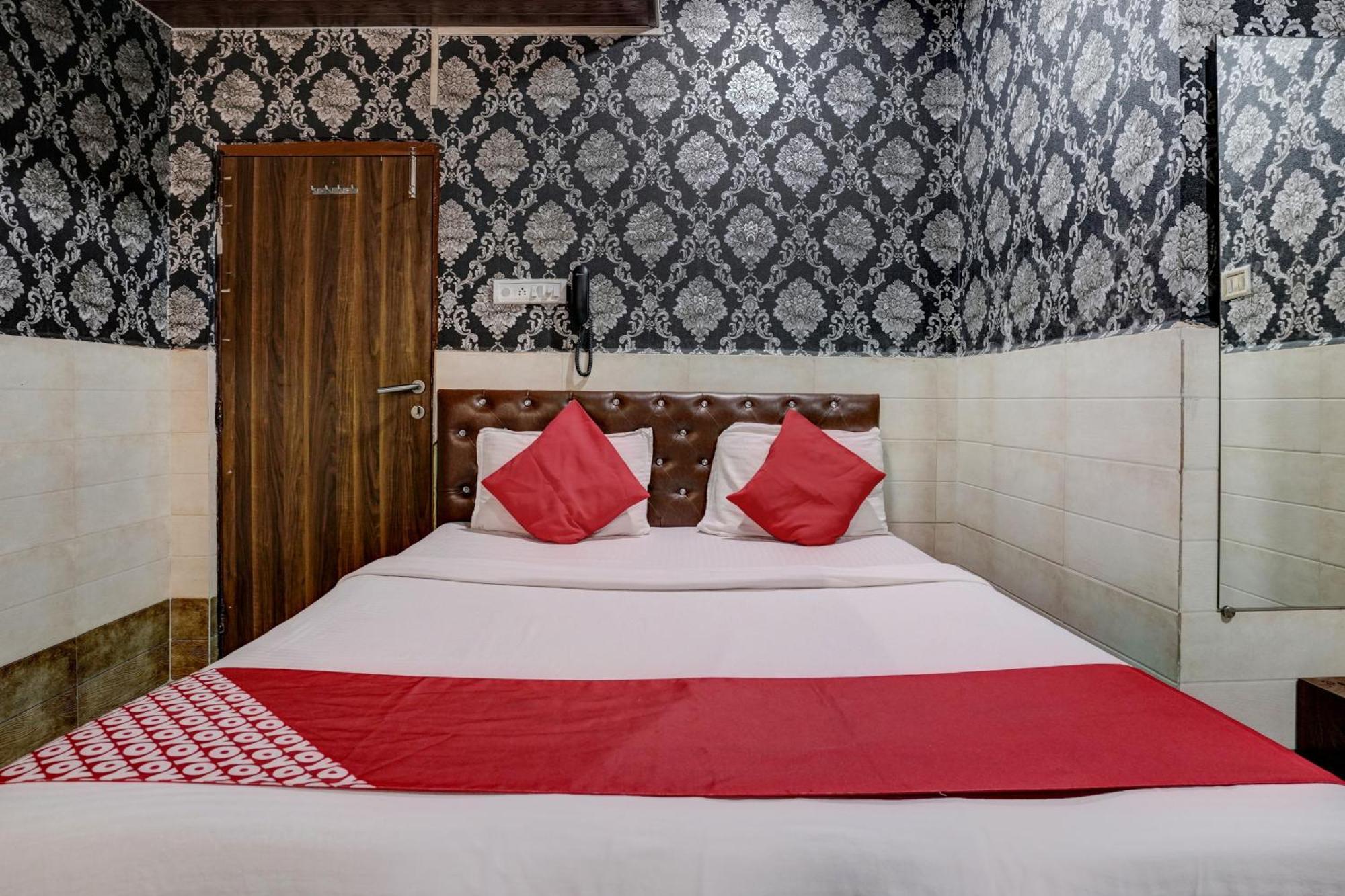 Hotel O Sapna Residency Mumbai Exterior foto